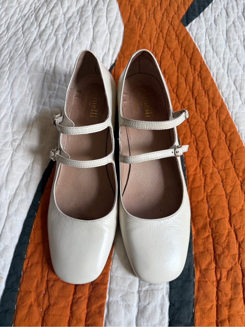 Minelli Ecru Double-Strap Mary Jane’s Short Heel Size 39
